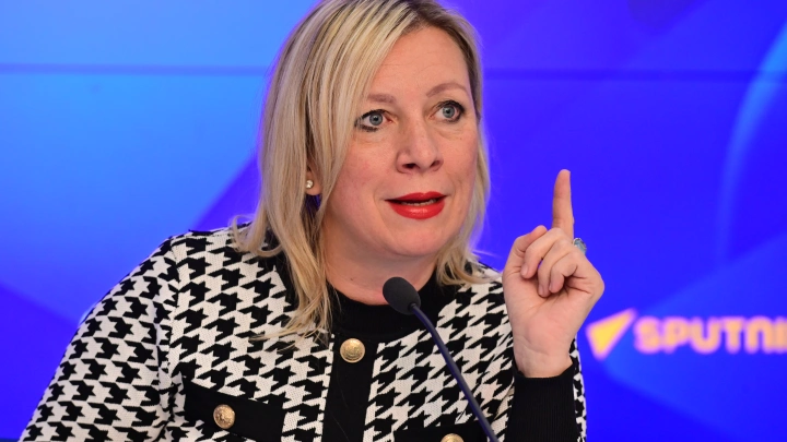 Мария Захарова: Россия напомнит Италии, что спонсировать Украину – преступление