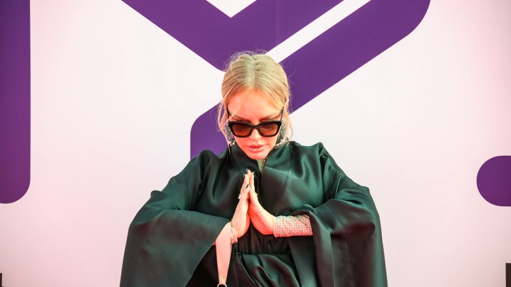 Так себя и не полюбила: Малиновская считает себя жертвой пластической хирургии