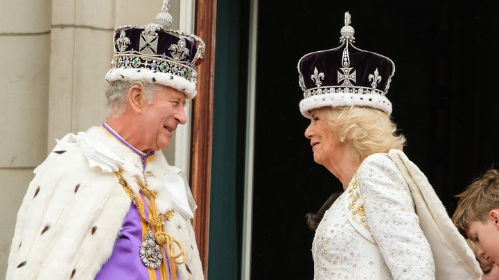 Устрашающий гость на коронации Карла III: Камеры сняли смерть с косой