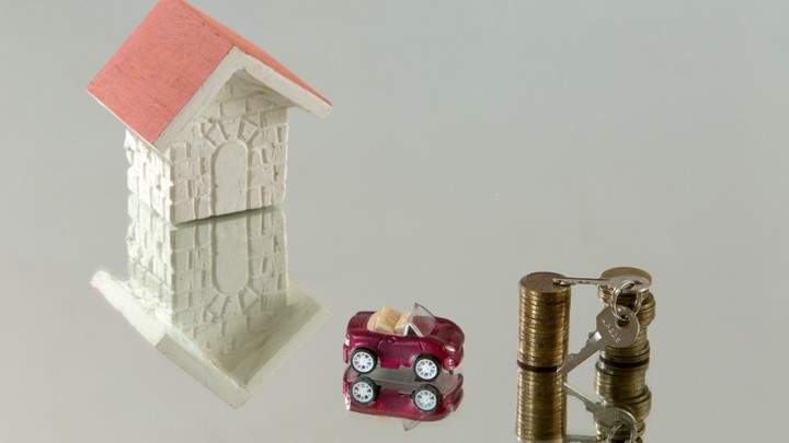 Приятель Зеленского останется без квартиры: В Крыму национализируют имущество олигарха Хомутынника