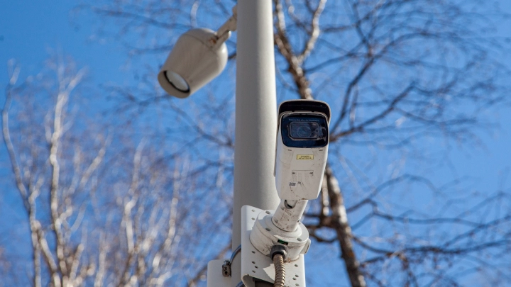 Искусственный интеллект городских камер помог задержать сотни преступников в Новосибирске