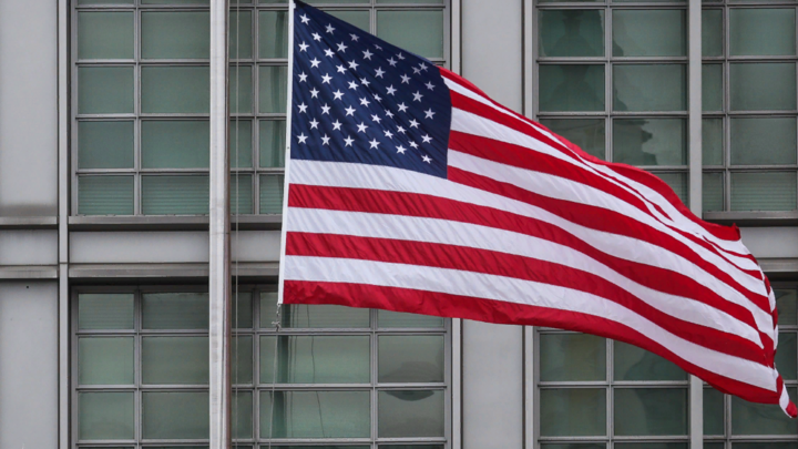 США объявили санкции дружественной Грузии