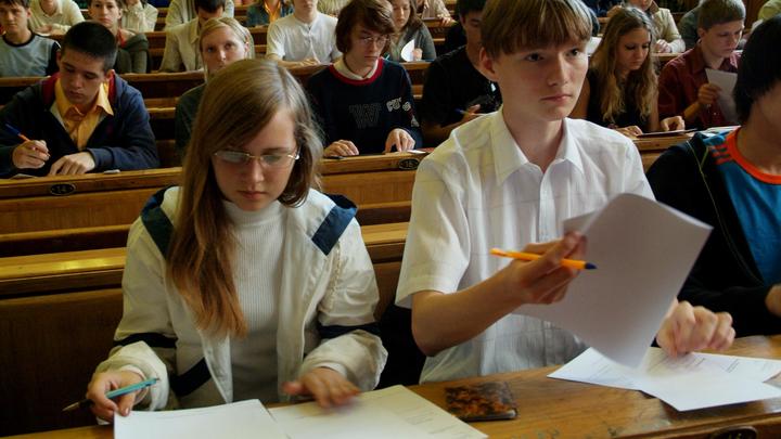 Idti Uzhe Ne Mogla V Klass Nesli Na Rukah Skonchavshayasya Na Ege Devochka Riskovala Radi Spaseniya Zhiznej Smi
