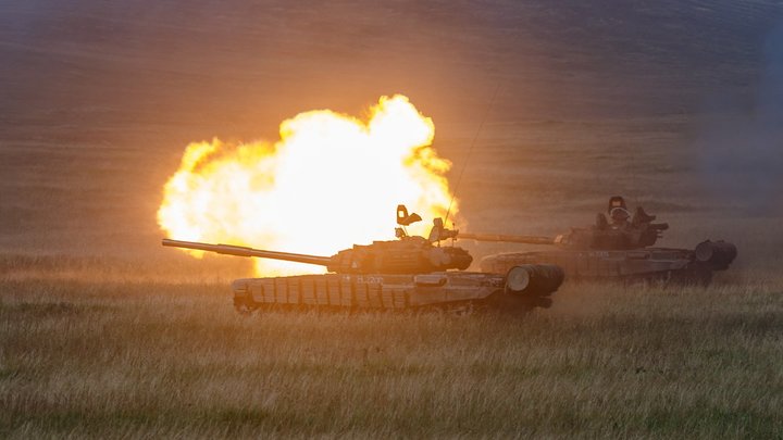 Военкор Линин объяснил значение Артёмовска, за который борются русские солдаты