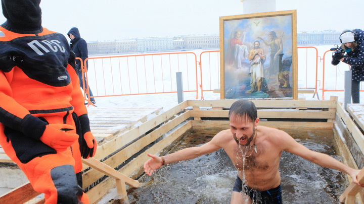 Более 30 крещенских купелей хотят оборудовать в Новосибирской области
