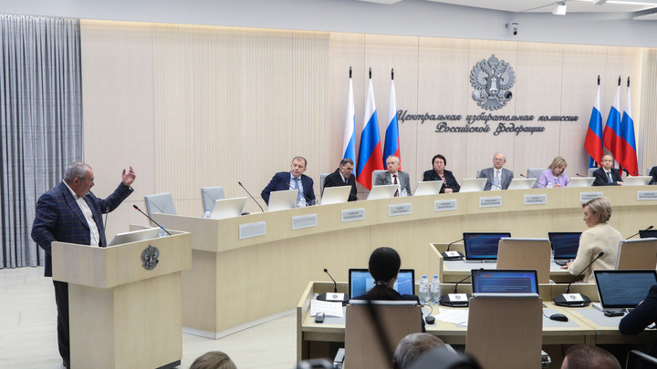 Ждите план Б. Опозоренного Надеждина выбросили из гонки. Но это ещё не конец истории