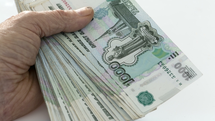 Мошенники обманули руководителя екатеринбургской консалтинговой фирмы на 14 млн рублей