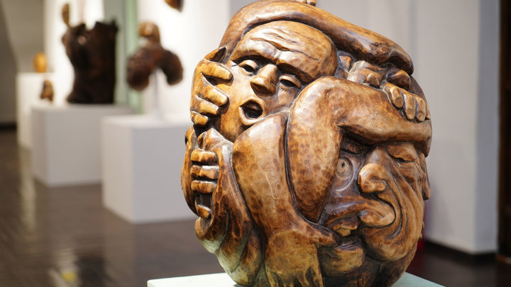 В Суздале открылась выставка создателя гайдаевской «машины времени» Вячеслава Почечуева