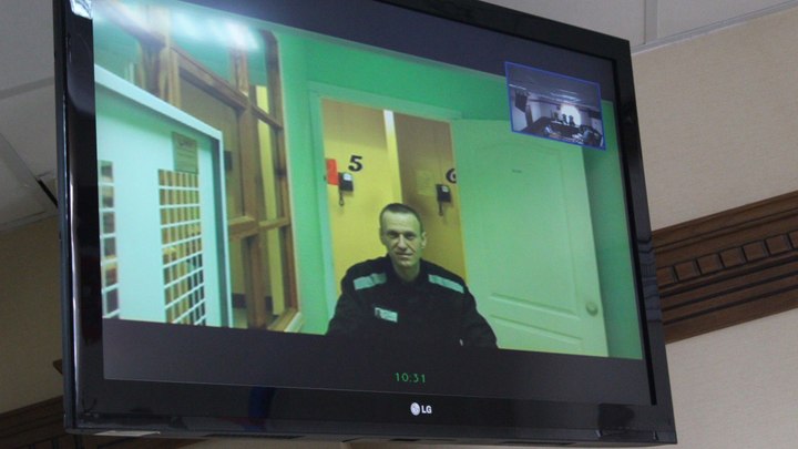 Навальный* будет судиться с руководством ИК-6 из-за запрета заниматься профсоюзной деятельностью