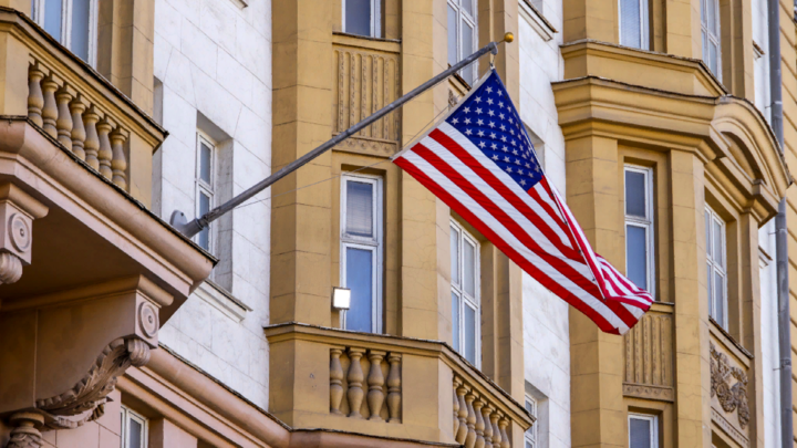 В марте Прайс покинет свой пост: Госдеп уже нашёл нового руководителя пресс-службы