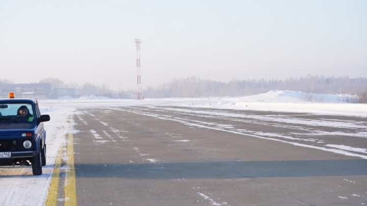 В кемеровском аэропорту началась реконструкция взлетно-посадочной полосы