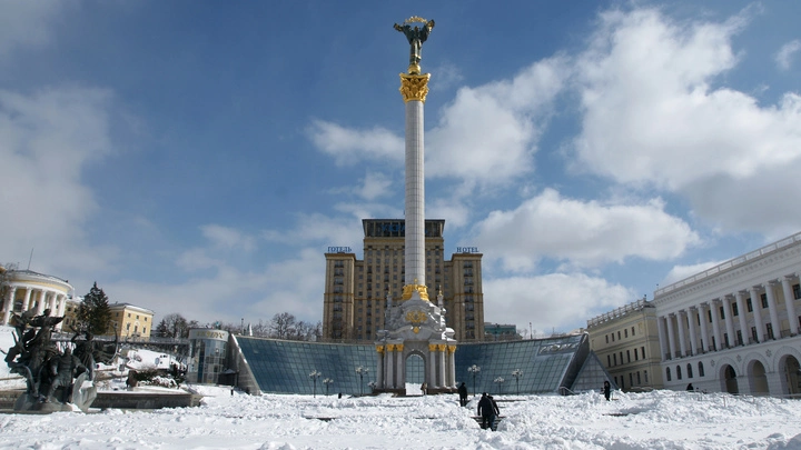 Страна: На левом берегу Киева прогремели взрывы