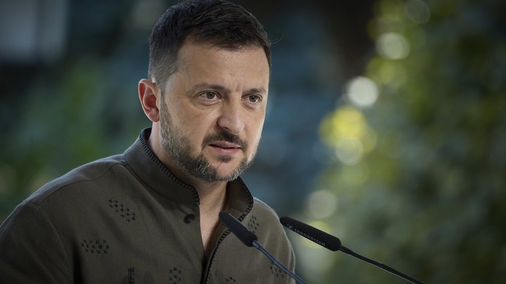 Зеленский: Украина будет бессрочно удерживать земли Курской области