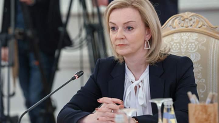 Лиз Трасс угрожает России из-за смерти наёмника: Должна понести ответственность