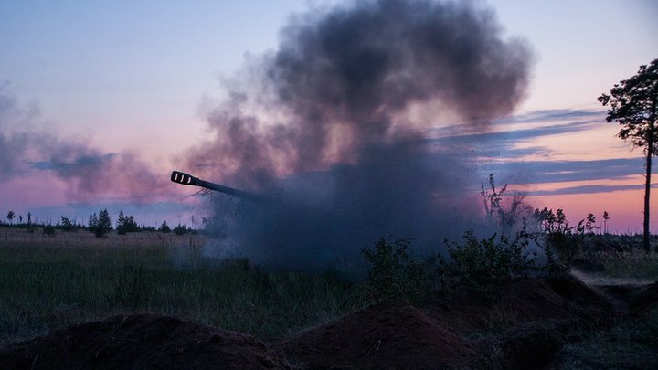 Началось: Мощный бой у Донецка. Русские нанесли невиданный по силе удар