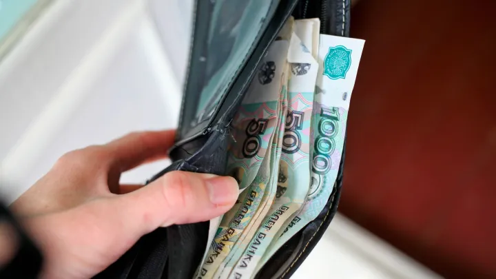 МРОТ снова взлетит: миллионы русских получат прибавку к зарплате уже в ближайшее время