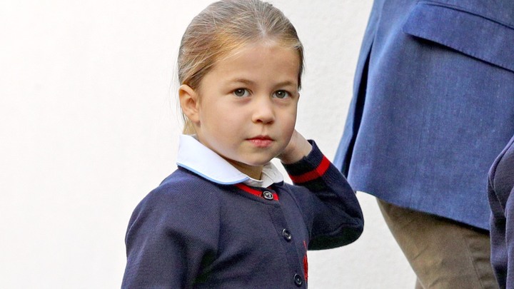 Папа скучает по тебе: Пятилетняя принцесса Шарлотта написала трогательное письмо погибшей бабушке