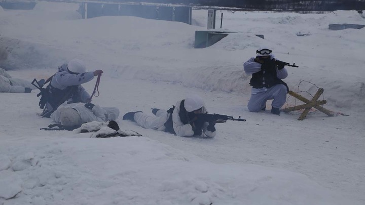 Любой встанет в строй: Помощник Кадырова призвал создать народные дружины