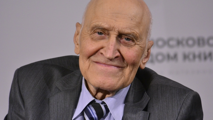 86-летнего Николая Дроздова госпитализировали для профилактики