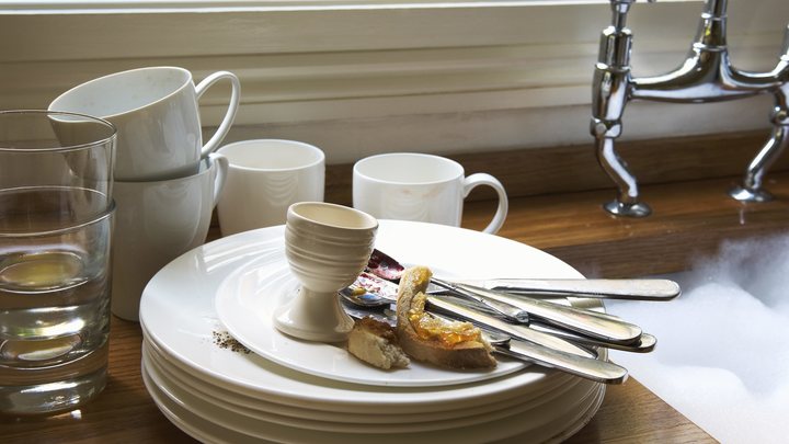 Предатели тоже плачут: Политик подсказал сбежавшим артистам три профессии на будущее