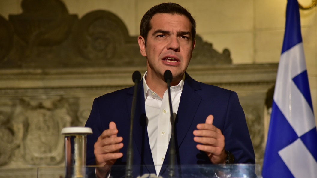 Продал веру за деньги ЕС: В Греции готовятся свергнуть премьера, узаконившего смену пола детям