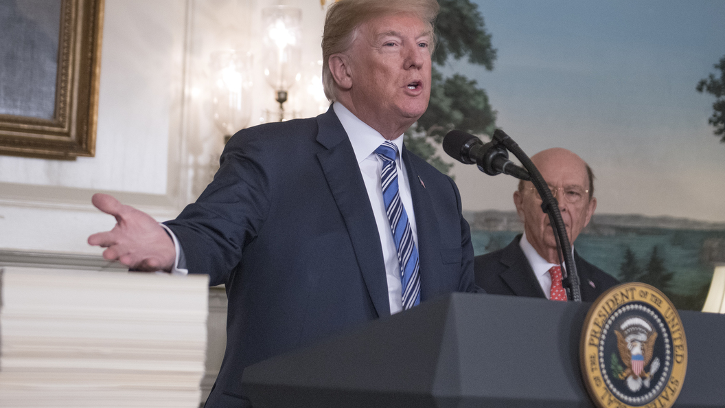 Трамп в недоумении: Германия платит России за газ, а не США - за НАТО Трамп в недоумении: Германия платит России за газ, а не США - за НАТО