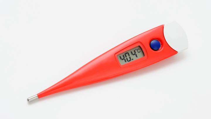 Конкурент COVID-19 нацелился на детей. Педиатр успокоил: Не смертельно