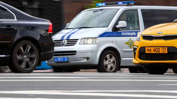 Массовая эвакуация университета в Мытищах: Неизвестный сообщил о бомбе