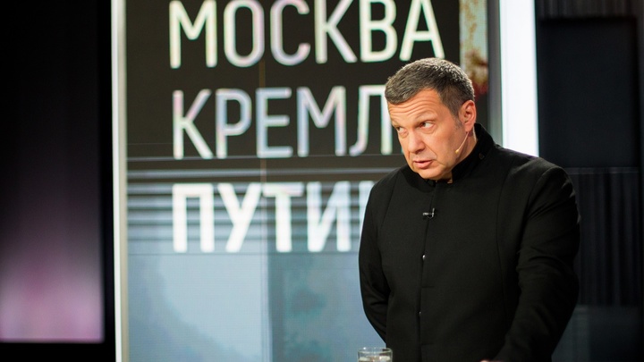 Врача срочно мне!: Соловьёву в прямом эфире пришлось оказывать первую помощь профессору