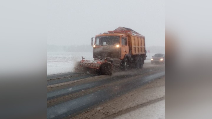 Из-за гололёда 19 декабря закрыто движение автобусов по дороге Екатеринбург-Курган