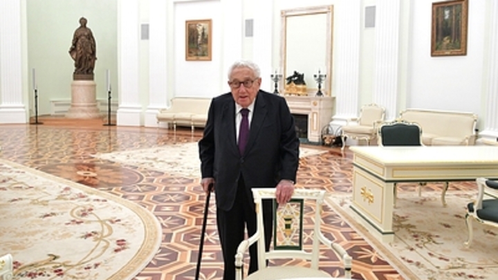 Генри Киссинджер решил, что Украине пора в НАТО: Будет целесообразным