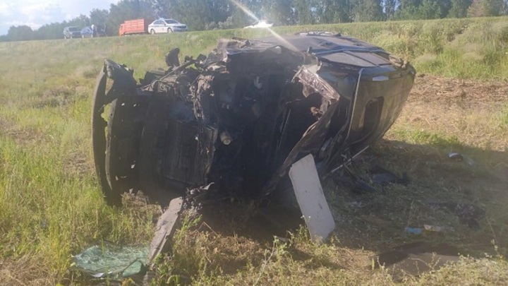 Юный водитель отправил Infiniti QX56 в кювет, а четверых пассажиров - в больницу