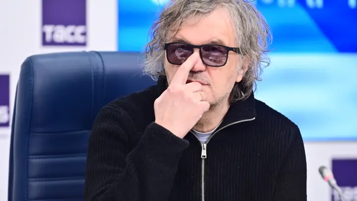 Все они  объединены: Вучич обвинил Кустурицу в попытке свергнуть его