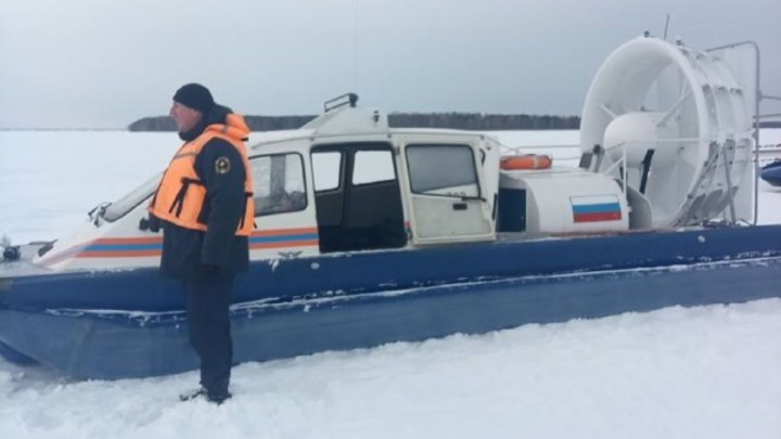 Провалившегося под лёд рыбака спасли на Волге в Воротынском районе