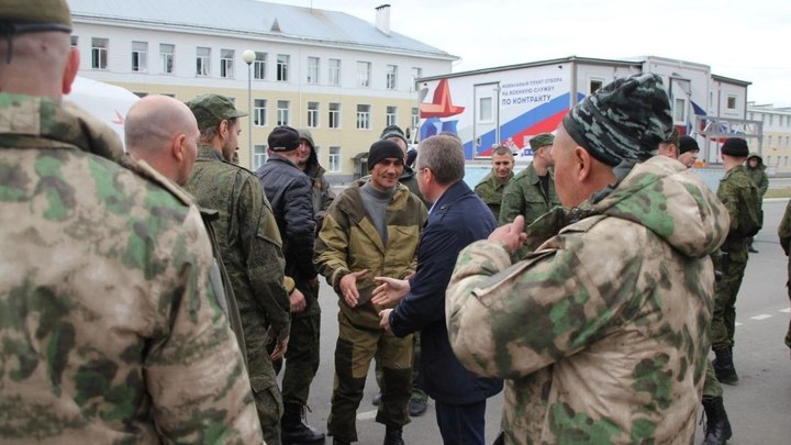 Губернатор Текслер поручил не призывать многодетных челябинцев при частичной мобилизации