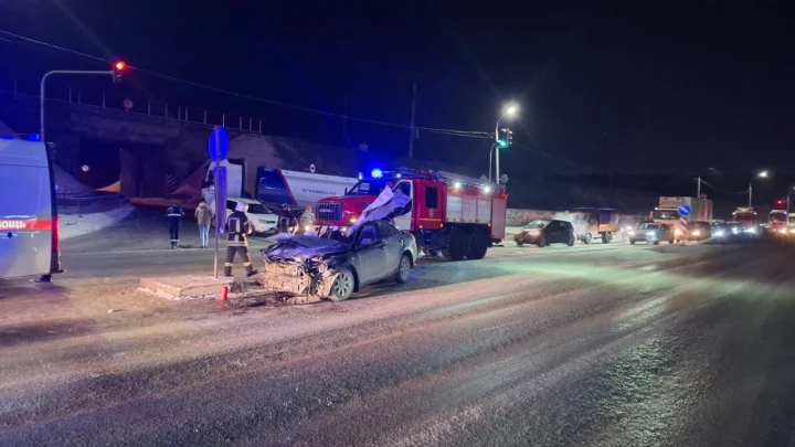 Женщина-водитель стала жертвой смертельного ДТП на Бердском шоссе