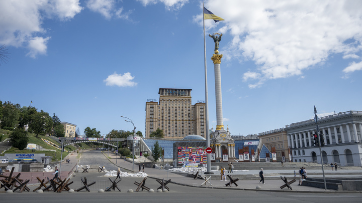 Украинские власти убрали Киев из списка территорий возможных боевых действий