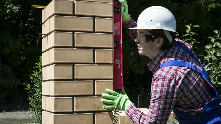 В Улытауской области Казахстана “халтурщики” строили многоэтажку без цемента