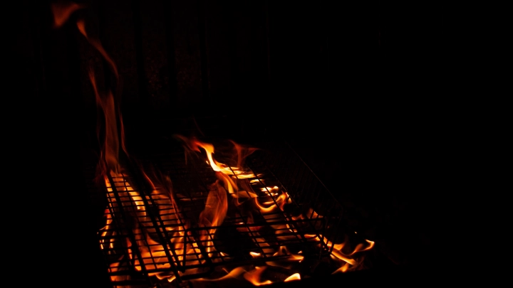 Угрозы со всего мира и поджог. Завполиклиникой в Подмосковье столкнулась с травлей из-за Дня Победы