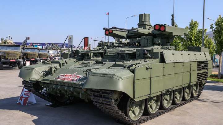 Против украинских боевиков вышел русский Терминатор: За ночь по позициям выпущено 400 снарядов