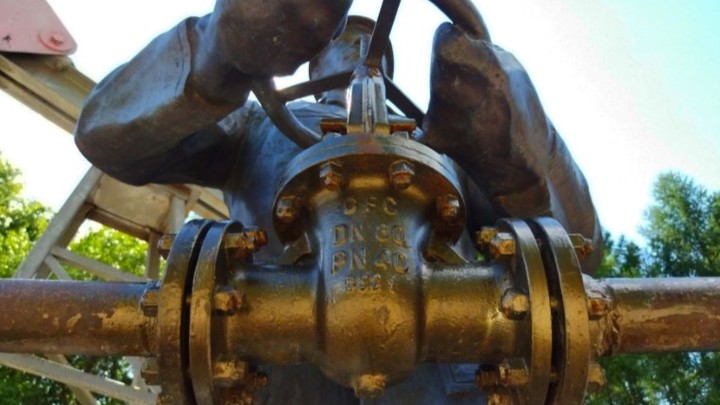 Открыть последнюю кубышку: США готовы распаковать стратегические запасы нефти, чтобы сбить цену