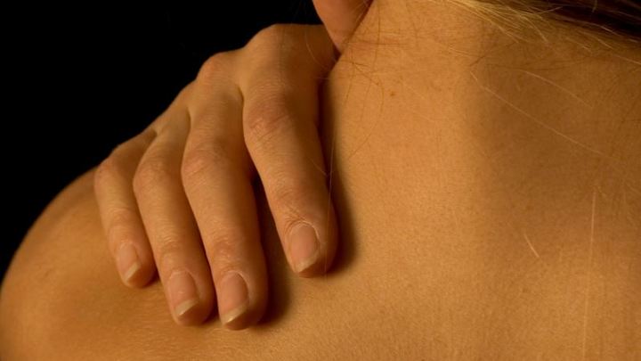 Врач предупредила о вреде увлажняющей косметики для кожи