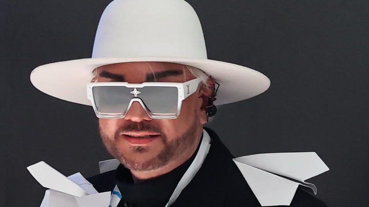 Реалии 90-х. О секретном чемодане Киркорова мы узнали лишь теперь