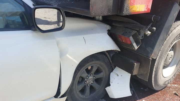 В Сочи произошло двойное ДТП с грузовиком, пострадали три человека