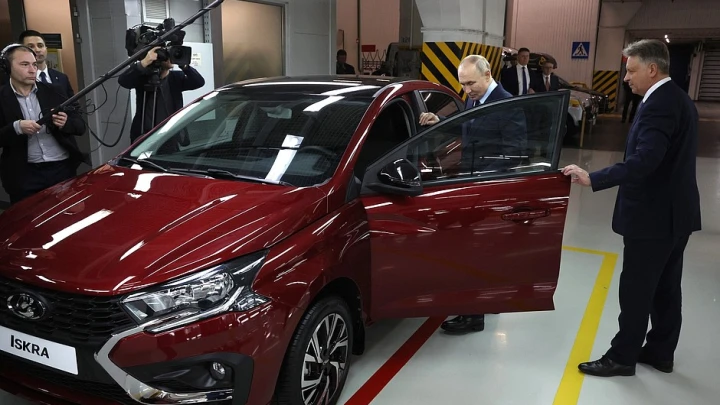Lada Iskra сняли на фото: предсерийная линейка
