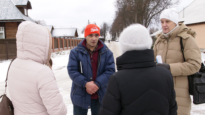 Суздальские родители вышли «гулять» против «удаленки» в школах