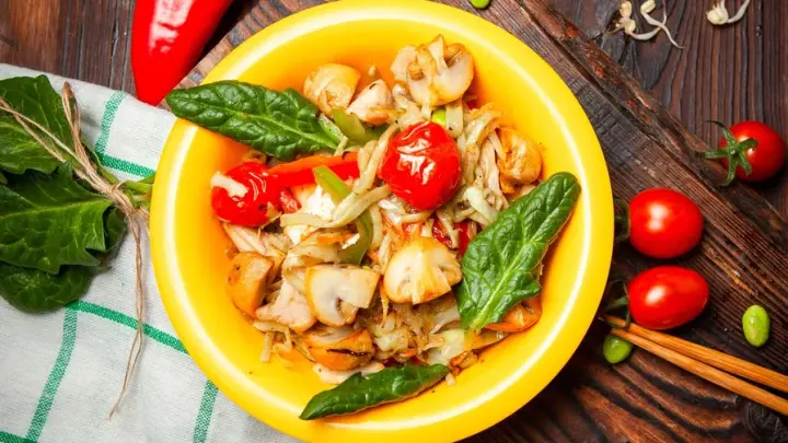 Диетолог Майра Рау подсказала, чем можно заменить мясо в Великий пост