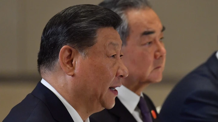 Россия бросает вызов Китаю. Суперпроект закончит игру в калькулятор. Что не так с этой хитрой игрой?