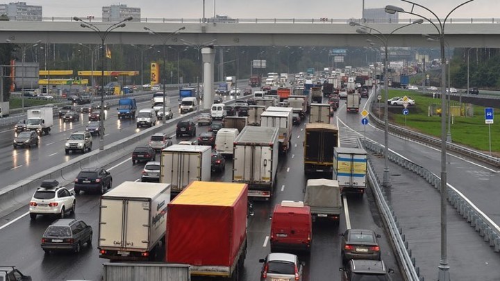 Стало известно, где в Краснодаре ограничат движение грузовиков