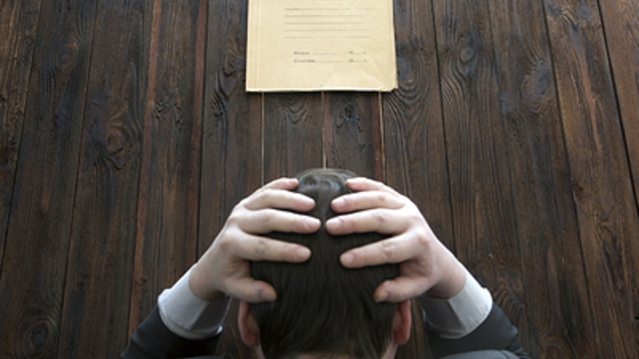 Экс-главу администрации МО Гиагинский район признали виновным сразу по двум статьям УК РФ